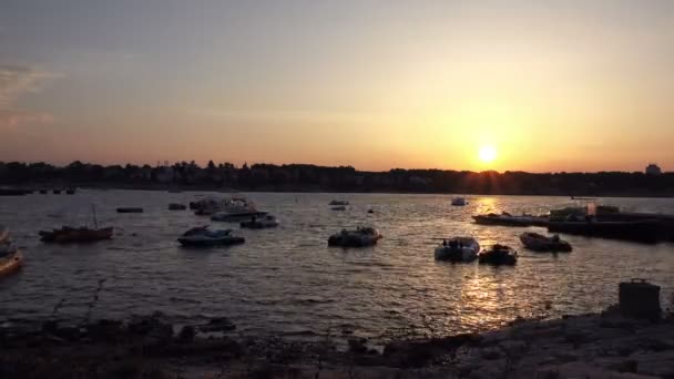 4 k zonsopgang op de kust van Kroatië. — Stockvideo