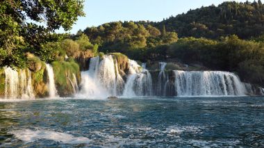 Plitvice, doğal şelaleler