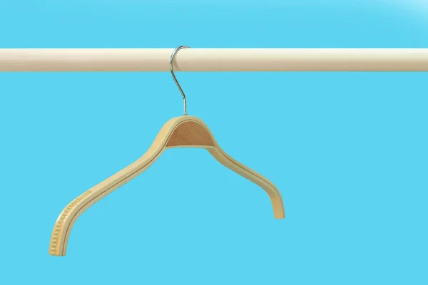 Cloth hangers in row — Stock Photo, Image