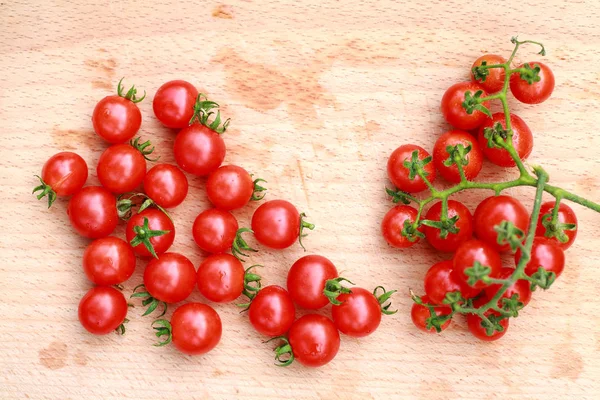 Cosecha de verano, tomates —  Fotos de Stock