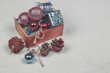 Yılbaşı ve Noel kartı ve bayram özellikleri