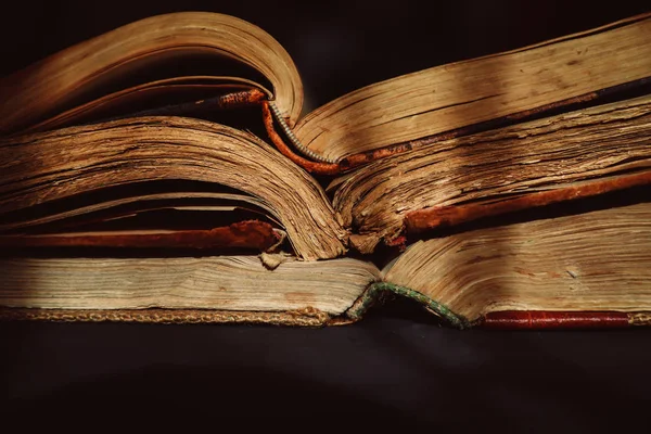 Very Old Shabby Book Table — Stock Photo, Image