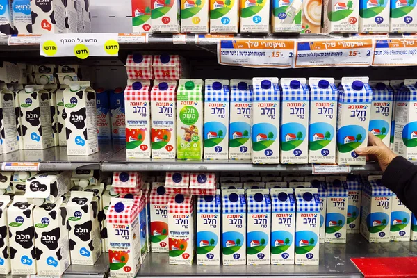 Anana Israel Março 2019 Produtos Lácteos Marca Tnuva Prateleiras Com — Fotografia de Stock