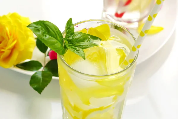 Homemade rose lemonade — Stock Photo, Image