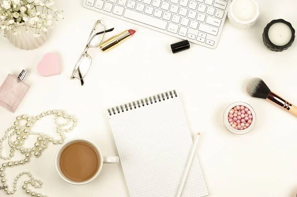 Female workspace with laptop and accessories — Stock Photo, Image