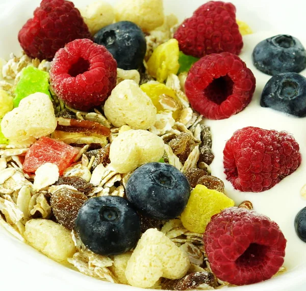 Desayuno Saludable Granola Fresca Muesli Con Yogur Bayas Sobre Fondo — Foto de Stock