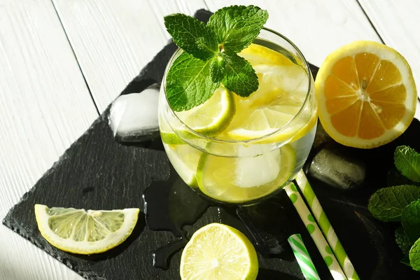 Detox Cool Drink Ice Cubes Fresh Lemon Mint Top View — Stock Photo, Image