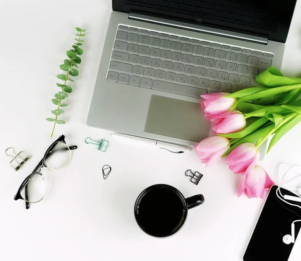 Escritorio Femenino Oficina Plano Vista Superior Espacio Trabajo Con Computadora — Foto de Stock