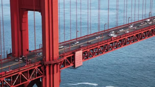 San Francisco, Golden Gate Köprüsü trafiği görünümünü — Stok video