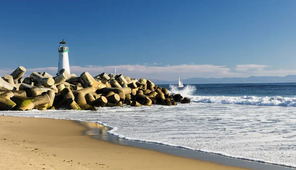 Faro Walton a Santa Cruz Shore — Foto Stock