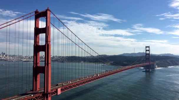 San Francisco, de Golden Gate Bridge verkeer — Stockvideo