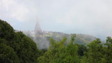 Landmark pagoda Chiang mai, Tayland doi Inthanon Milli Park video.