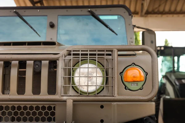 Siyah offroad araba kamyon 4 x 4