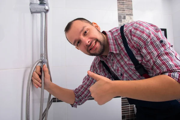 Worker Install Shower Head Bathroom — Stock Photo, Image