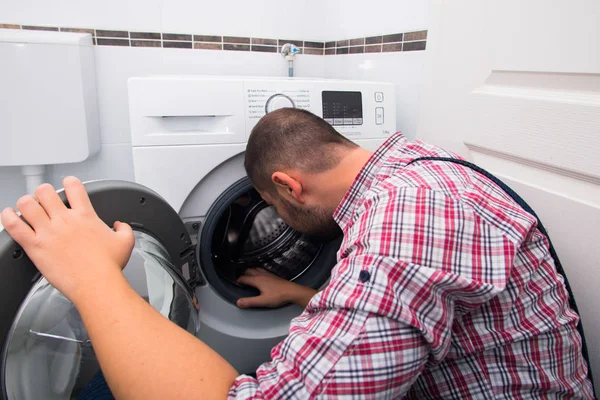 Handyman Repairing Washing Machine Bathroom — Stock Photo, Image