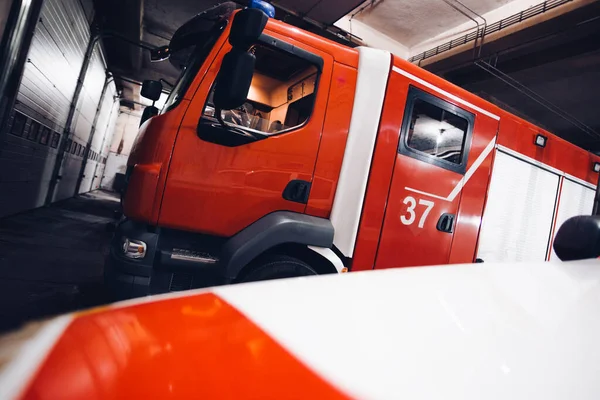 Garagem dos bombeiros — Fotografia de Stock
