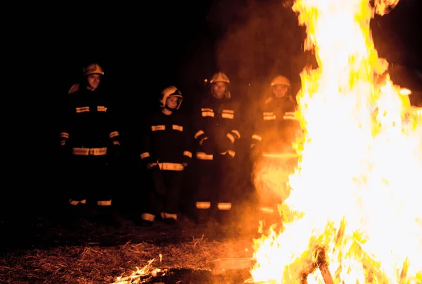 Fire station crew in action — Stock Photo, Image