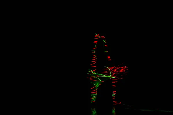 Lasershow Umriss Einer Modernen Tänzerin Die Einen Künstlerischen Zeitgenössischen Tanz — Stockfoto