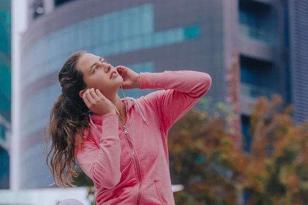 Mulher Magro Com Corpo Perfeito Preparar Para Correr Centro Cidade — Fotografia de Stock