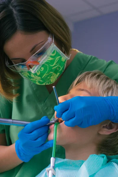 Detailed Dental Examination Female Patient Dentist Office — Stock Photo, Image