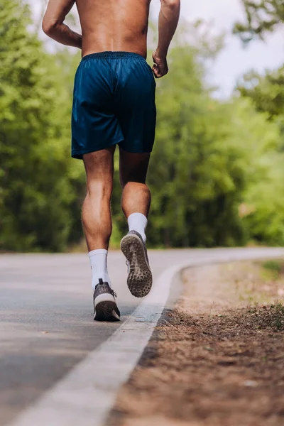 Runner Sprinter Hoge Snelheid Training Naar Doelen Succes Gespierde Mannelijke — Stockfoto