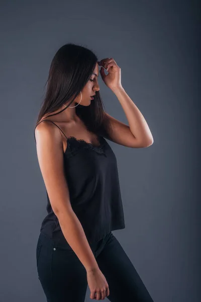 Profile View Confident Young Brunette Posing Black Clothes Studio — ストック写真