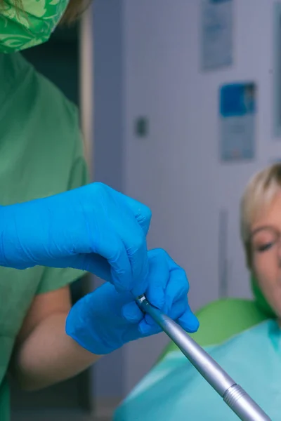 Examen Dentaire Proprement Dit Sur Les Dents Une Femme Dans — Photo