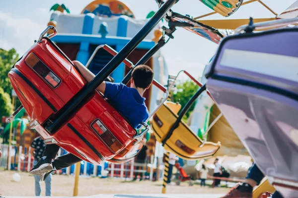 Cores Vibrantes Passeio Chair Planes Carnaval — Fotografia de Stock