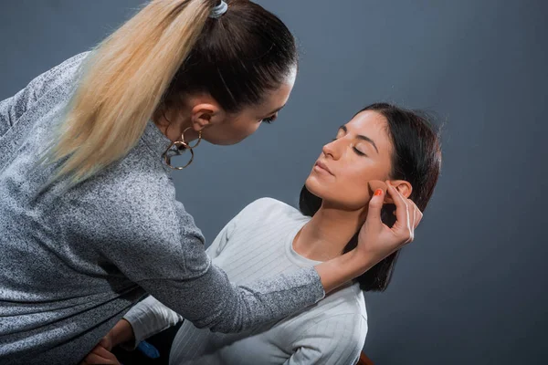 Närbild Bild Charmig Förförisk Flicka Trendig Modern Makeup — Stockfoto