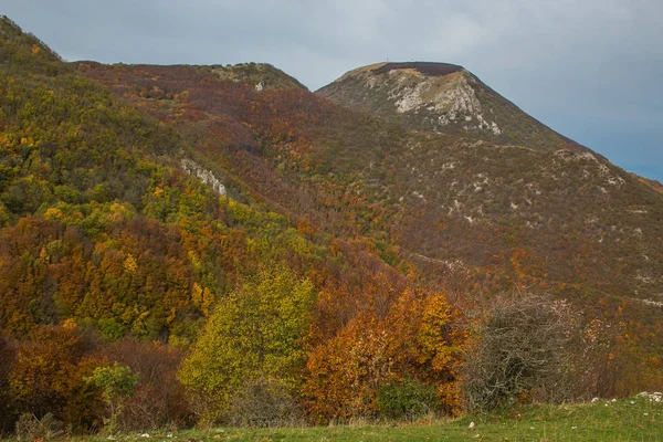 Vista Otoño Del Monte San Vicino Región Marche Italia —  Fotos de Stock