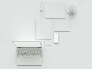 Modern ofis işyeri metalik dizüstü bilgisayar, dijital tablet, cep telefonu, kağıtları, not defteri ve diğerleri ile iş nesneleri ve öğeleri bir masanın üstüne yalan. Beyaz arka plan üzerinde izole.