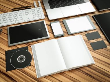 Bilgisayar, dizüstü bilgisayar, dijital tablet, cep telefonu, sanal kulaklık ve gazete ahşap tablo. Bu kavramı.