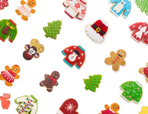 Deliciosas galletas de Navidad diferentes sobre fondo blanco. Poste —  Fotos de Stock