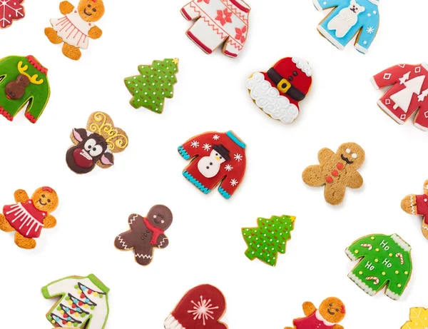 Deliciosas galletas de Navidad diferentes sobre fondo blanco. Poste —  Fotos de Stock