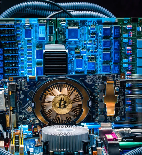 Urządzenia Maszyny Dla Górnictwa Kryptowaluta Wydobywanie Bitcoin Komputer Komputerze Płytki — Zdjęcie stockowe