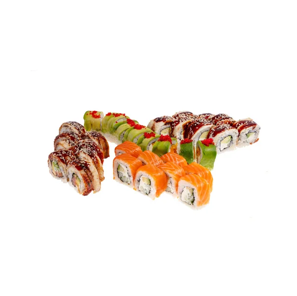 Sushi giapponese isolato su sfondo bianco. Chiudete. Studio foto . — Foto Stock