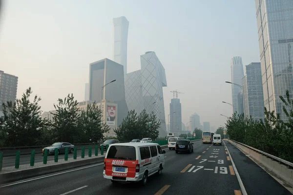 Pequim China 2019 Tráfego Nas Ruas Centrais Cidade — Fotografia de Stock