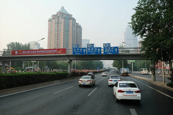 Pequim China 2019 Tráfego Nas Ruas Centrais Cidade — Fotografia de Stock