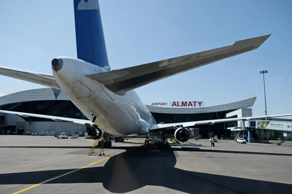 Almaty Kazakhstan 2018 Vol Air Astana Sur Territoire Aéroport Almaty — Photo