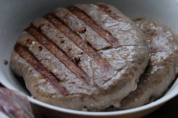 Carne Res Recién Frita —  Fotos de Stock