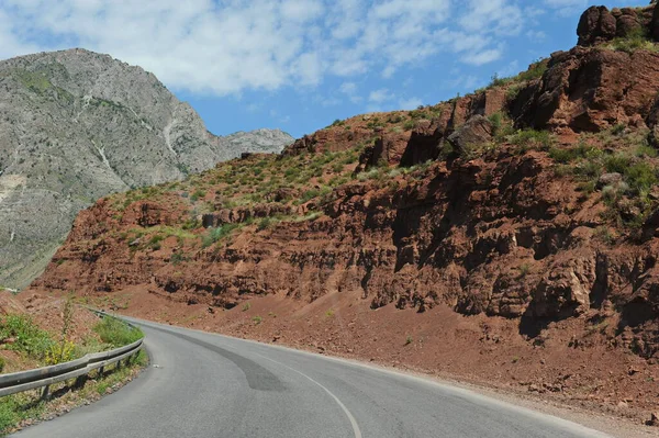 Jalal Abad Region Kyrgyzstan 2018 Road Mountain Passes Different Rocks — Stock Photo, Image