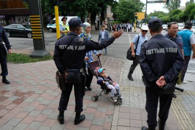 Almaty / Kazakistan - 06.12.2019: Kazakistan ulusal muhafızları.