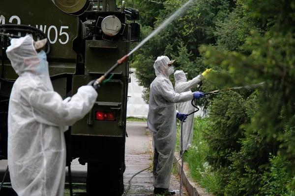 Almaty Cazaquistão 2020 Militares Realizam Desinfecção Território Hospital Quarentena Coronavirus — Fotografia de Stock