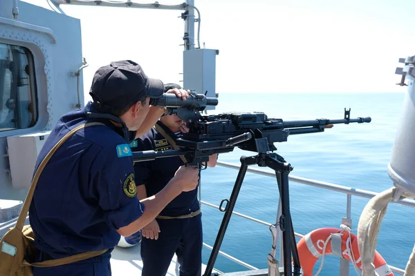 Aktau カザフスタン 2018 カザフスタン海軍の演習中の標的射撃 — ストック写真