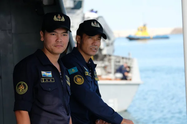 Aktau カザフスタン 2018 演習でカザフスタン海軍の軍人 — ストック写真