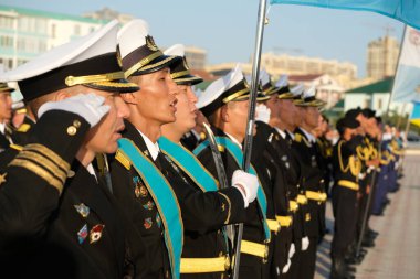 Aktau / Kazakistan - 08.17.2018: Kazakistan deniz kuvvetleri geçit töreni.