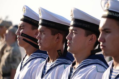 Aktau / Kazakistan - 08.17.2018: Kazakistan deniz kuvvetleri geçit töreni.