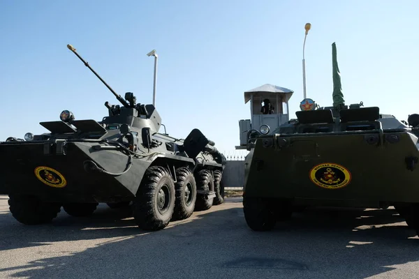 Aktau / Kazakistan - 08.17.2018: Kazakistan Deniz Kuvvetleri 'nin karadaki tatbikatları.