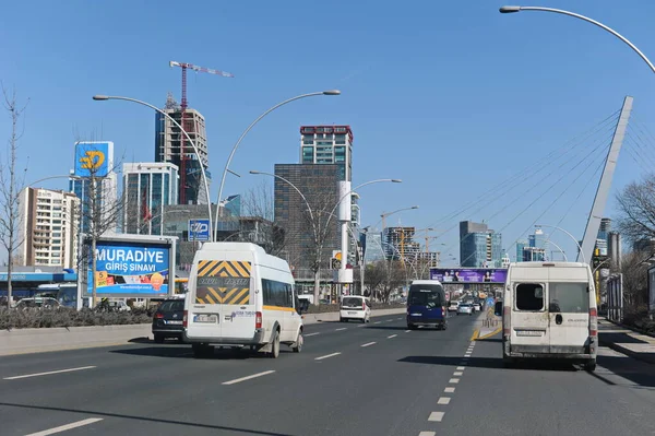 Istanbul Turkije 2017 Vervoer Gebouwen Decoraties Langs Centrale Straten Van — Stockfoto