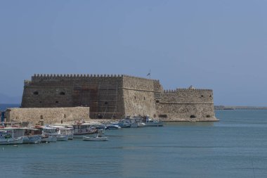 Venedik Kalesi Koules